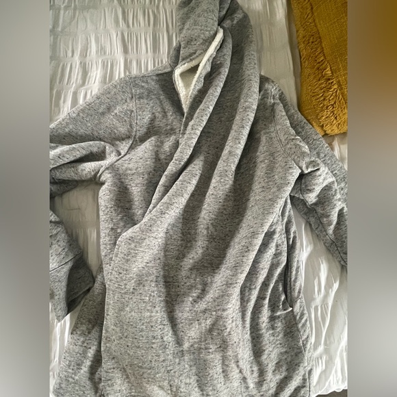 Medium gap cardigan - Picture 4 of 7